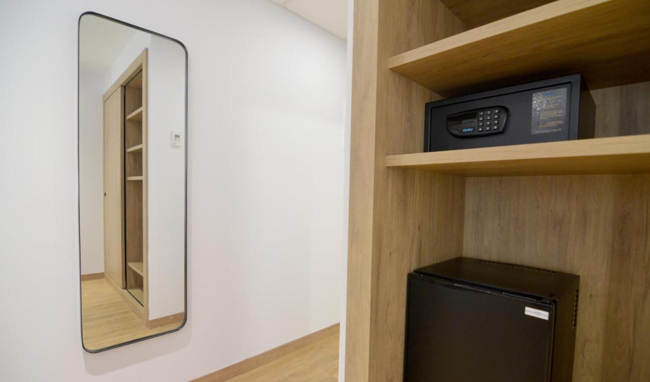Uve Marcenado Otel Madrid Dış mekan fotoğraf